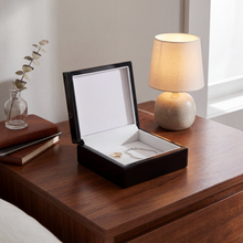Load image into Gallery viewer, Dream_Big_Keepsake_Box_Lifestyle02_Mockup.png_15872404
